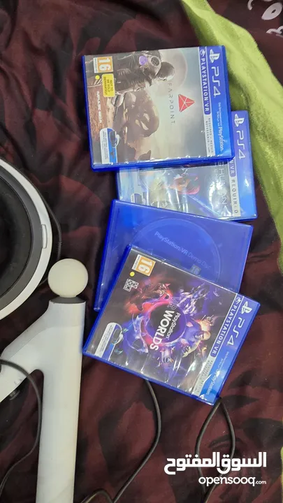 psvr 1 with sticks and gun.  gave discount instead of 2150