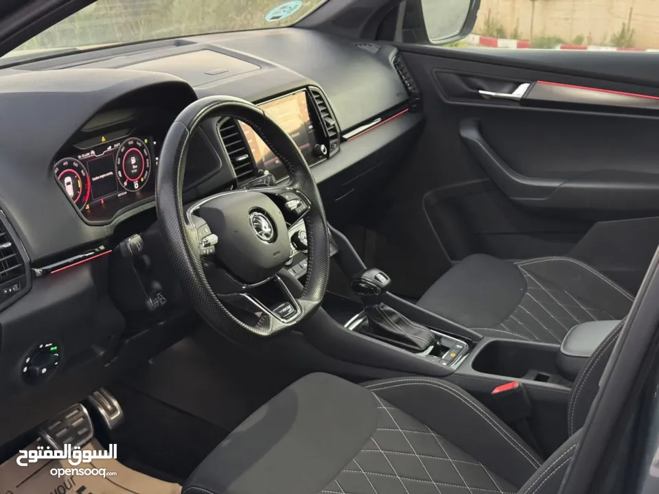 عرض خاص وحصري لأصحاب الإعفاءات الجمركية!   سكودا كاروك سبورت لاين بلاك إيديشن  متورفر ديزل+بنزين