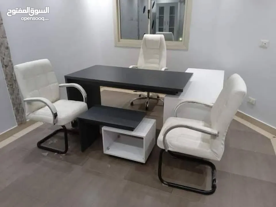 مكتب اداري مميز 140*70 تفصيل خشب لامينت مستورد مكفول بسعر المصنع موديلات فخمه مميزة بأقل الاسعار