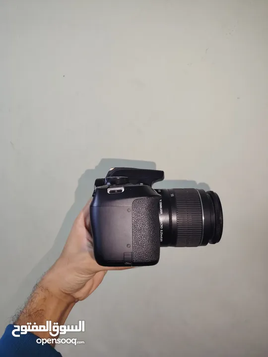 Camera Canon 1300D