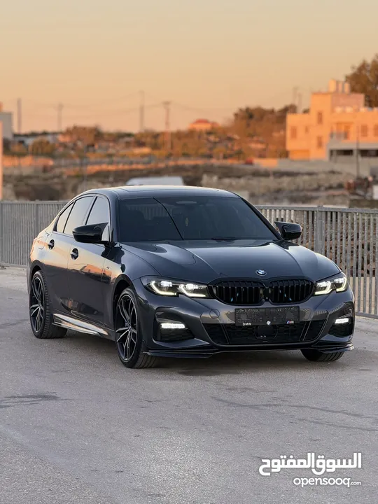 BMW  330e 2019 m backet  بسعر الحرق