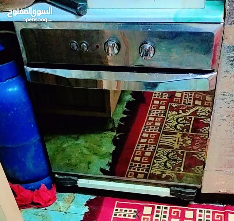 فرن بلت ان يونيفرسال