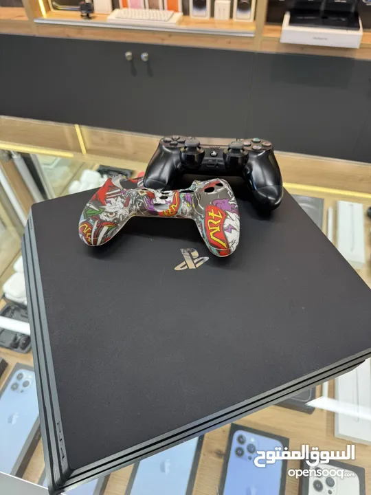 PlayStation 4 Pro 1 Terabytes