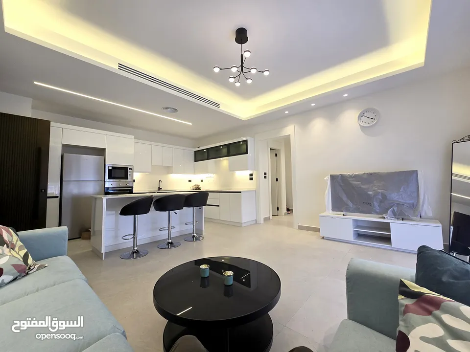 عبدون شقه مفروشة فخمة و جديدة لم تسكن 2 نوم طابق اول