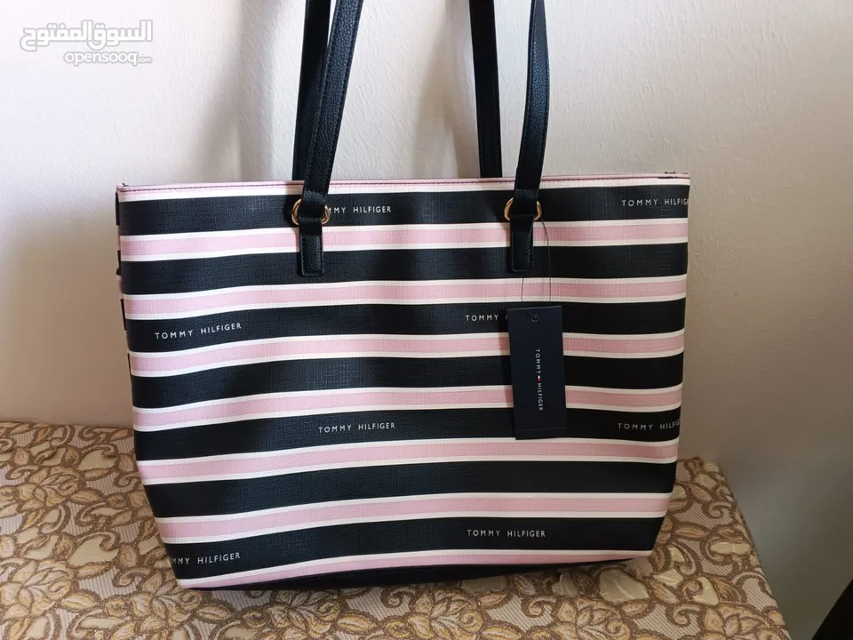 tommy Hilfiger tote bag / ORIGINAL وجديدة