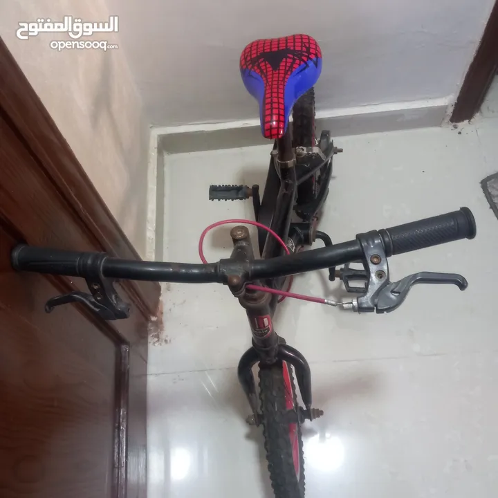 بسكليت للبيع بحالة جيده جنط 12
