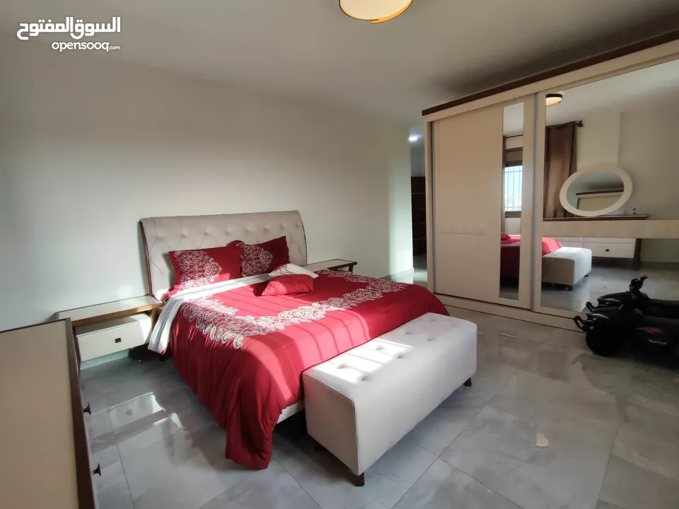 روف حصري فاخر للبيع – بيتونيا  إطلالة تحبس الأنفاس