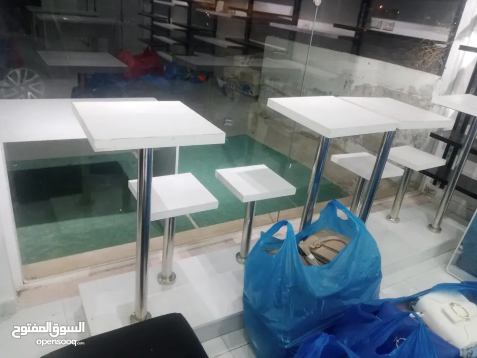 ديكور جاهز لمحل ألبسة أو حقائب بتصميم راقي وجاهزية كاملة!