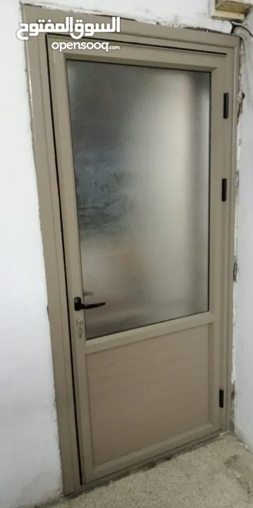 باب المنيوم للبيع
