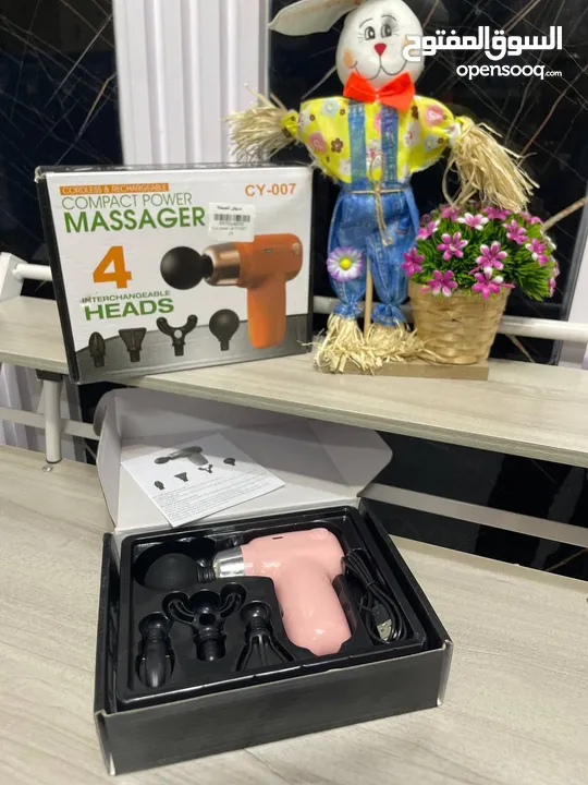 فرد مساج  MASSAGE GUN يحتوي جهاز المساج على 4 رؤوس مختلفة الاستخدام