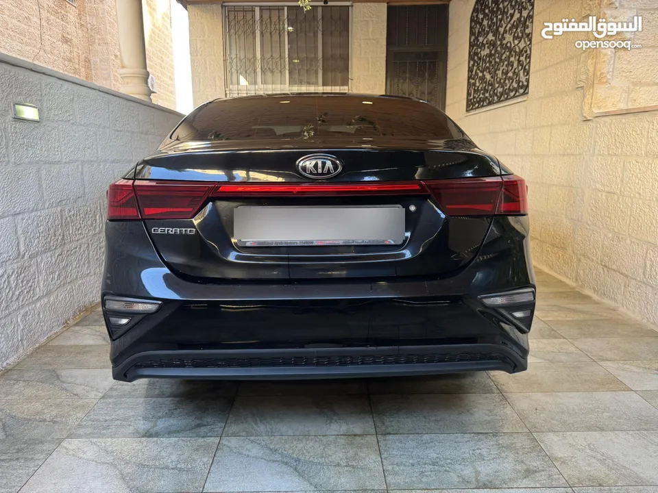 Kia cerato 2019 للبيع وارد وكالة