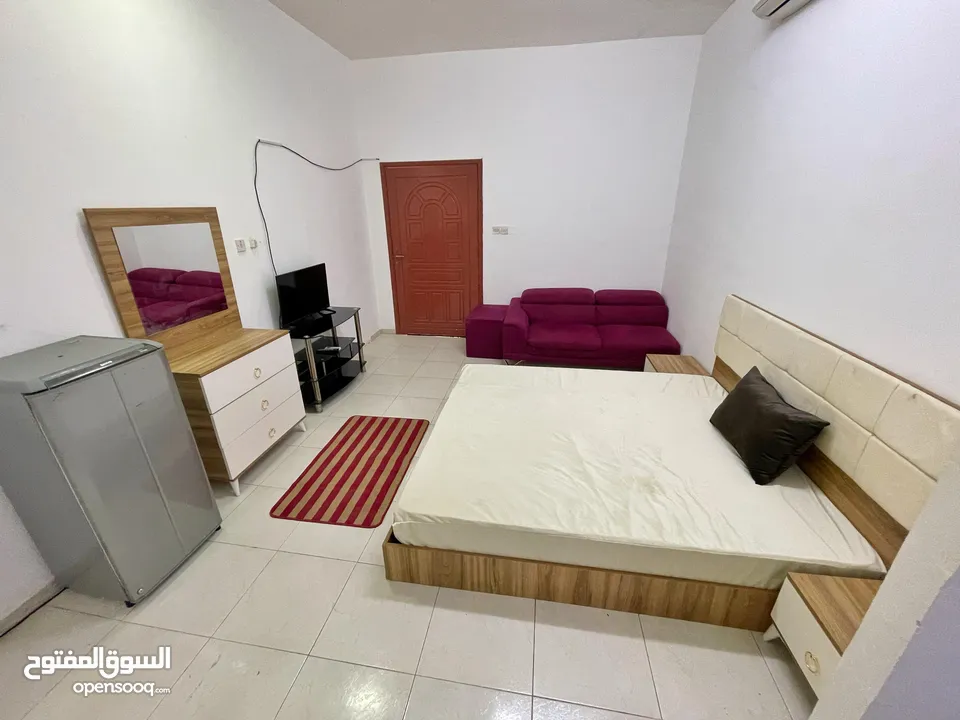 استديو بمدخل خاص العذيبه قريب المطار وشيشه شيل واستاربكس Furnished studio in Al-Athaiba near airport