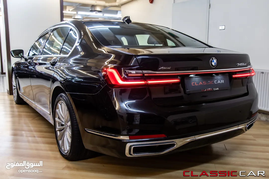 Bmw 745le 2020 Plug in hybrid   السيارة وارد الشركة و قطعت مسافة 30,000 كم فقط