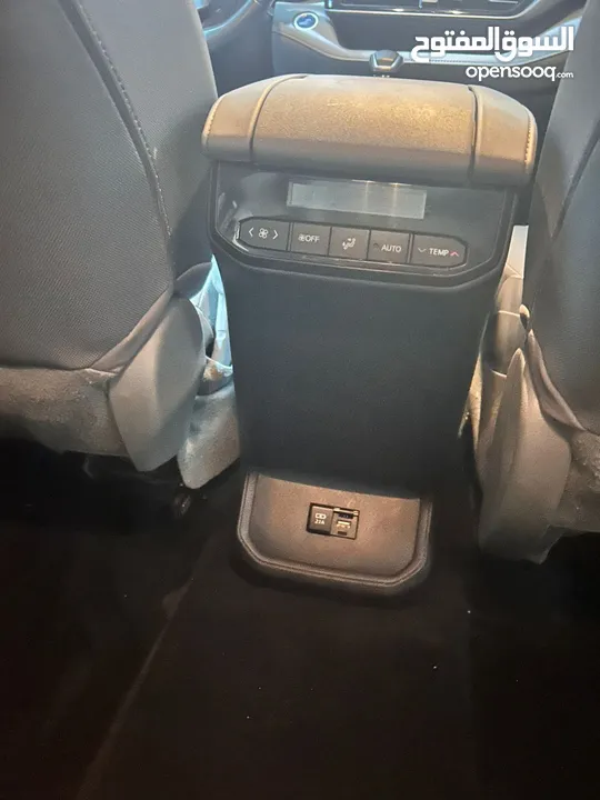 Toyota highlander بحاله الوكاله