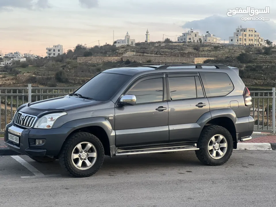 تويوتا لاند كروزر 2008