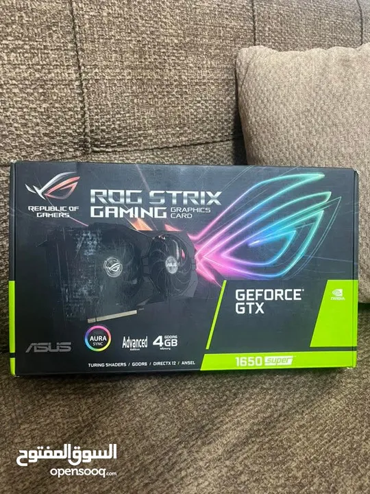 كمبيوتر PC للبيع