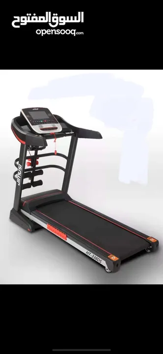 جهاز رياضي حديث. مع جهاز رجاج مساج وشاشه عرض