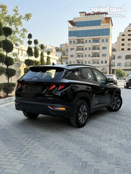 هونداي توسان ترخيص 2022 محرك 1600 هايبرد جير أوتوماتيك 240 حصان