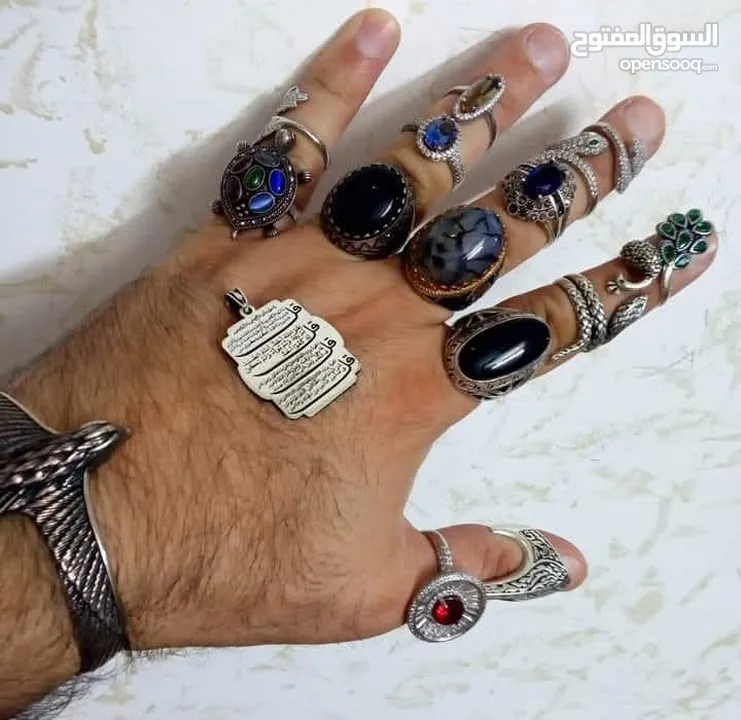 خواتم فضه مطعمه بالحجر الكريم