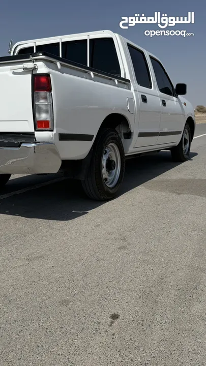 نيسان بيك اب