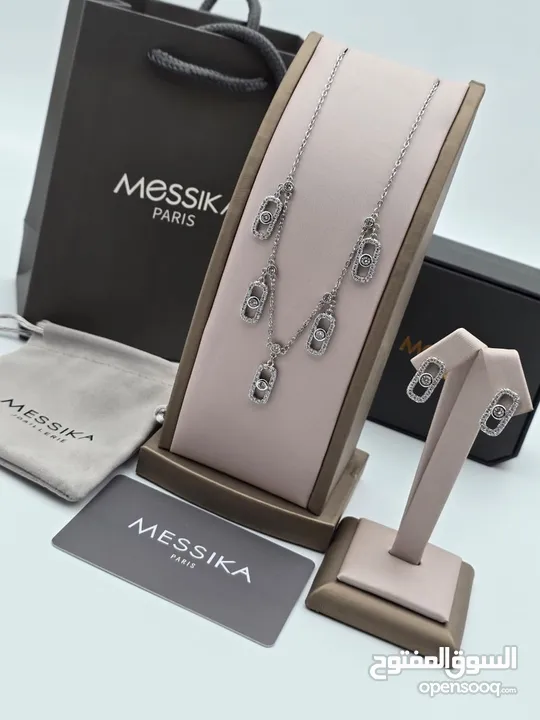 اكسسوار سلسال مع الحلق ماركات لويس فيتون وكارتير وديور وفالنتينو جميع الباراندات ماستر كوالتي