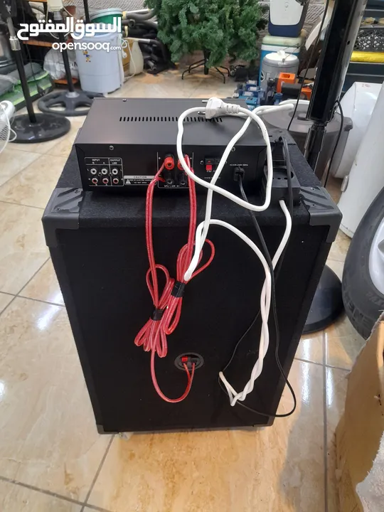 سماعات مع مضخم صوت وكاله مستعمل اسبوعين
