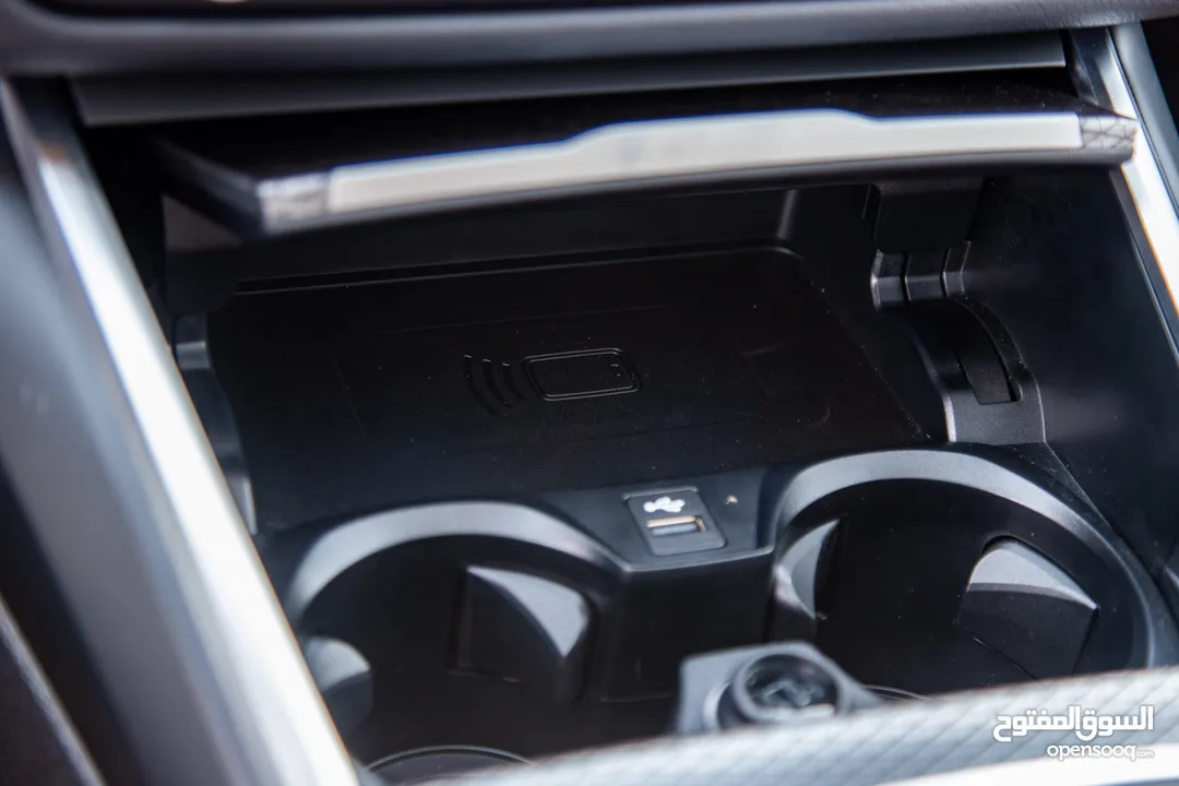 Bmw i3 e-drive 40L Ev M kit 2024 Sport package