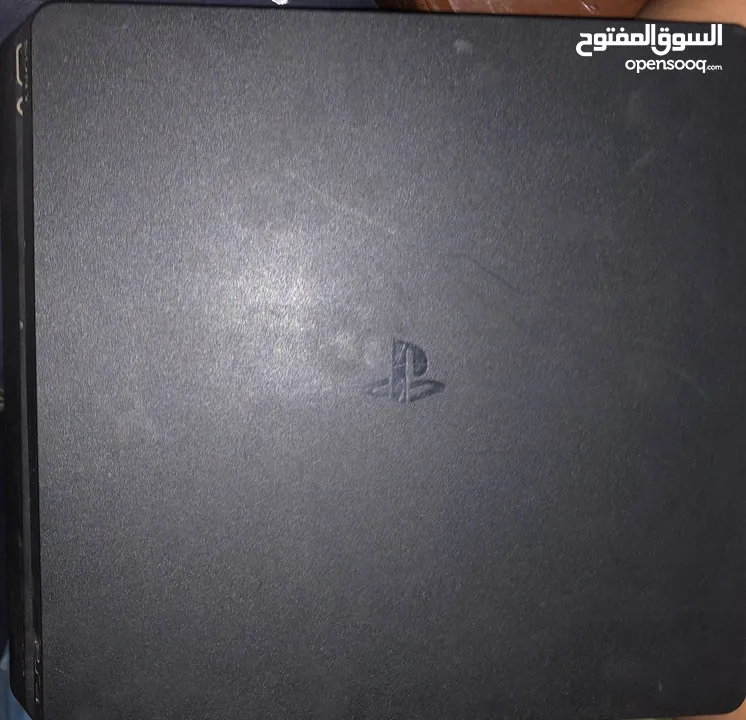 Playstation 4 (slim)(500GB)