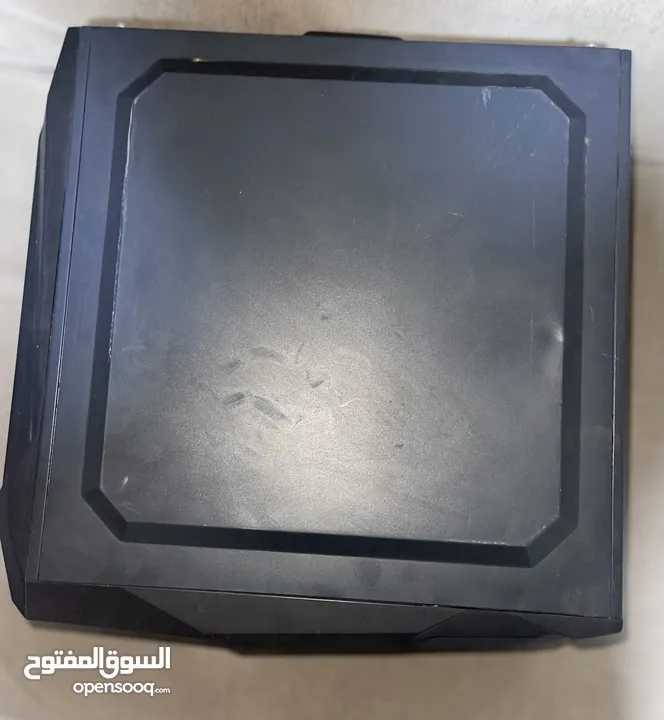 كيس كمبيوتر Xigmatek للبيع