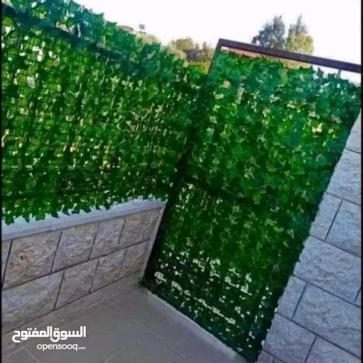 رول اخضر كثيف3 متر او قاطع خشبي  مع ورق شجر