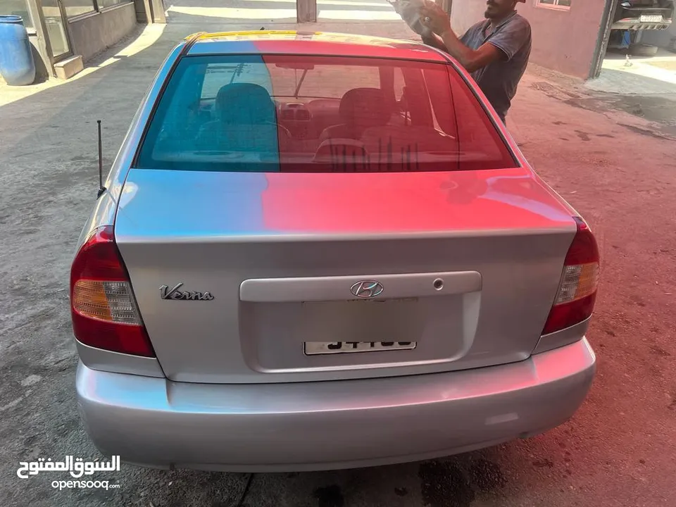 هيونداي فيرنا 2002 بسعر حرق 3800 قابل للتفاوض