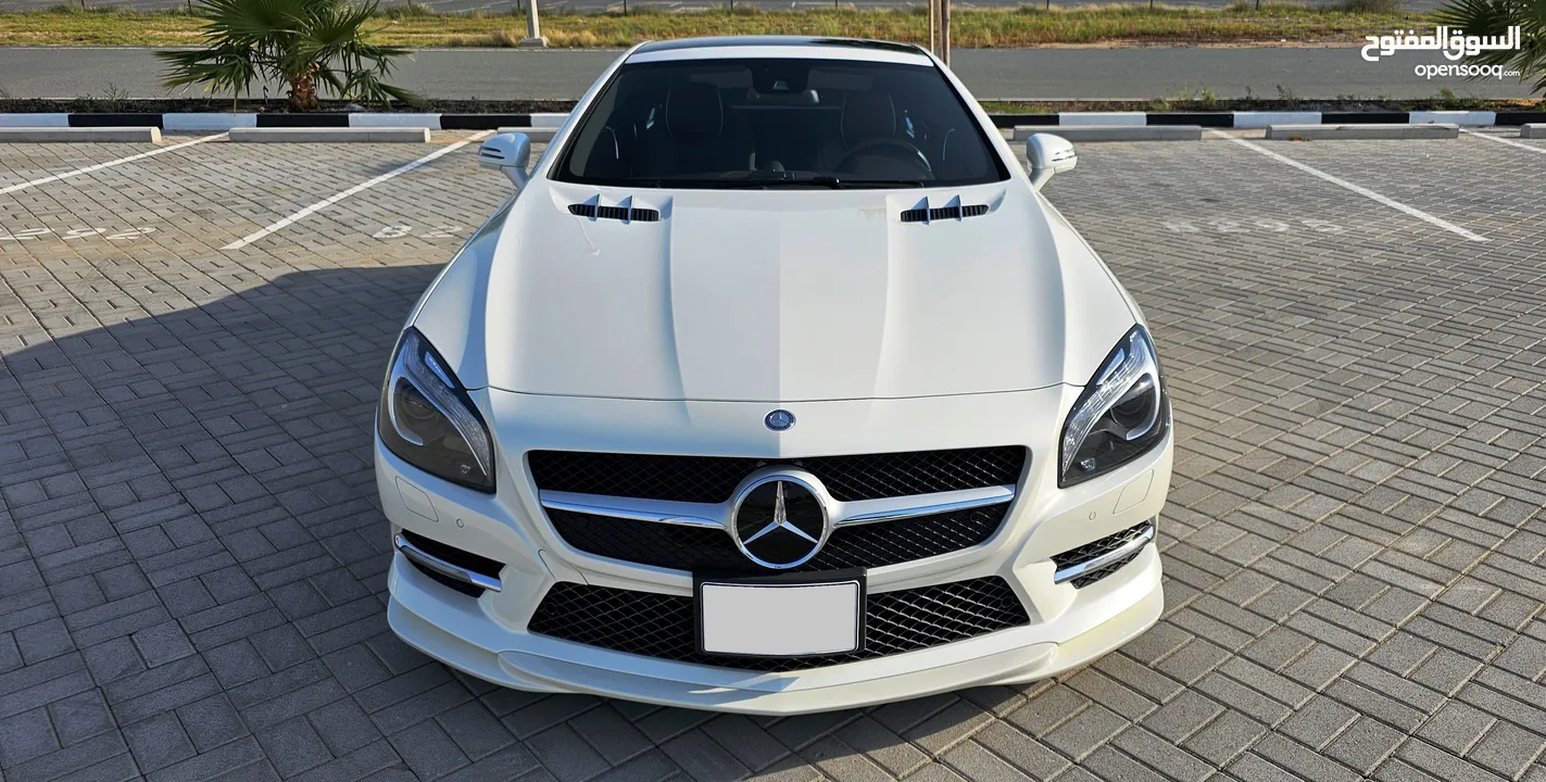 Mercedes SL350 AMG SL63 Conversion – 14,000 km! – 100% Accident and Flood Free! – Cleanest in UAE!