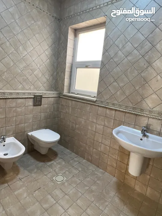 شقة غير مفروشة للإيجار في دير غبار ( Property 40652 )-174847740