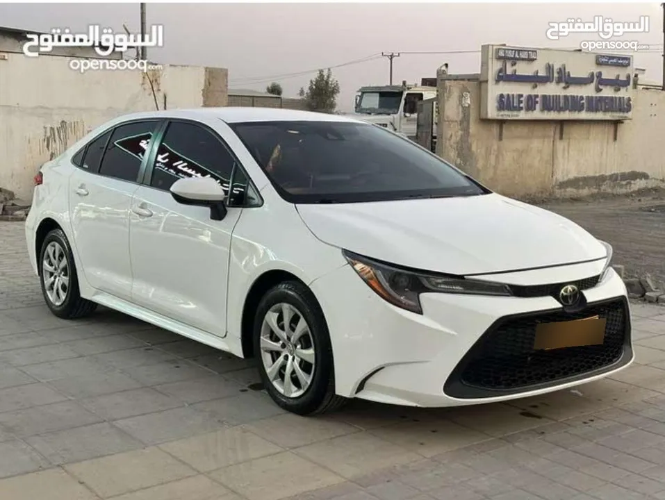 Female expat driven Toyota Corolla 92000kms