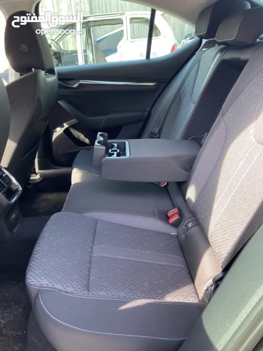 سكودا اوكتافيا 2021