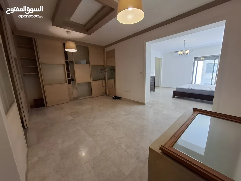 شقة شبه مفروشة للإيجار  ( Property 42944 )-174869814
