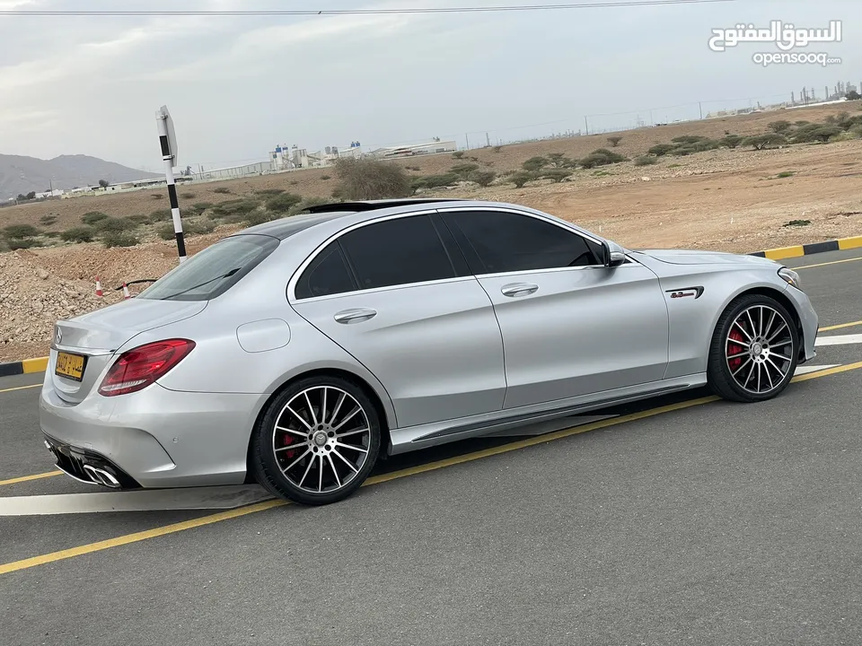 مرسيدس بنز c300 موديل 2015