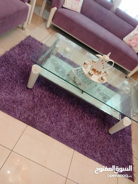 طقم كنب +طاولة سفرة خشب ثمانية مقاعد