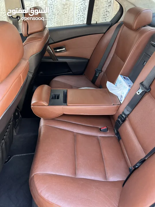 بي ام دبليو E60 525IA 2004 لون اسود محرك 2500cc للبيع بحالة ممتازة جدا