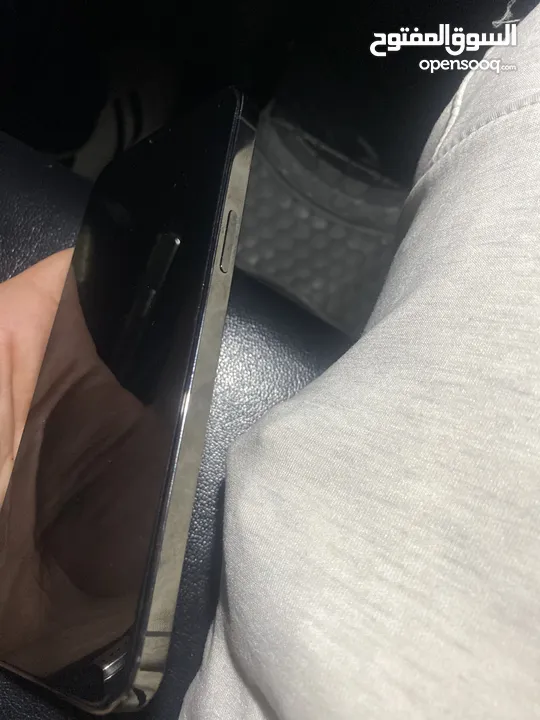 ايفون 12 برو ماكس