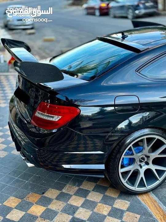 سترينجAMG عدداتابلو ساعة