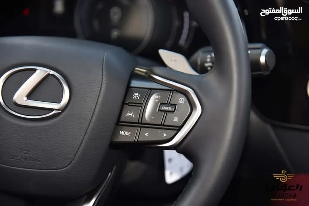 لكزس فاخرة NX 350 موديل 2024 كفالة الشركة عداد زيرو لون اسود مميز