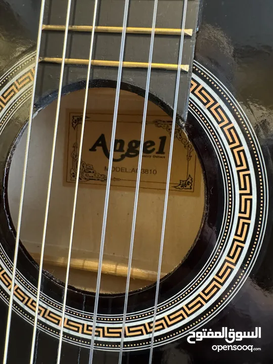 جيتار كلاسيك انجل جديد مع شنطة Angel Classical Guitar