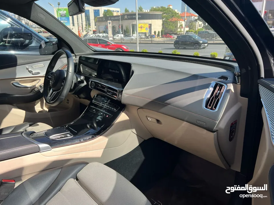 مرسيدس بنز EQC كهربائية بالكامل 2022 Mercedes Benz EQC 350 4MATIC Black Edition