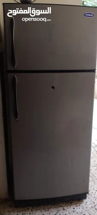 ثلاجه فيدريل مستعمله بحاله جيده فقط بحاجه الى غاز