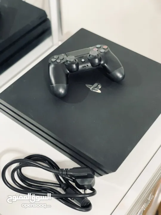 بلايستيشن 4 برو 1تيرا / Playstation 4 Pro 1TB