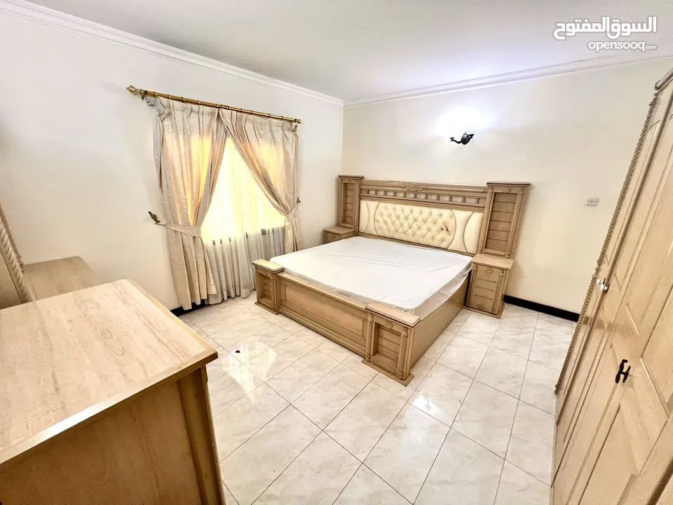 للايجار في الجفير شقه 3 غرف مفروشه  For rent in Juffair 3bhk fully furnished