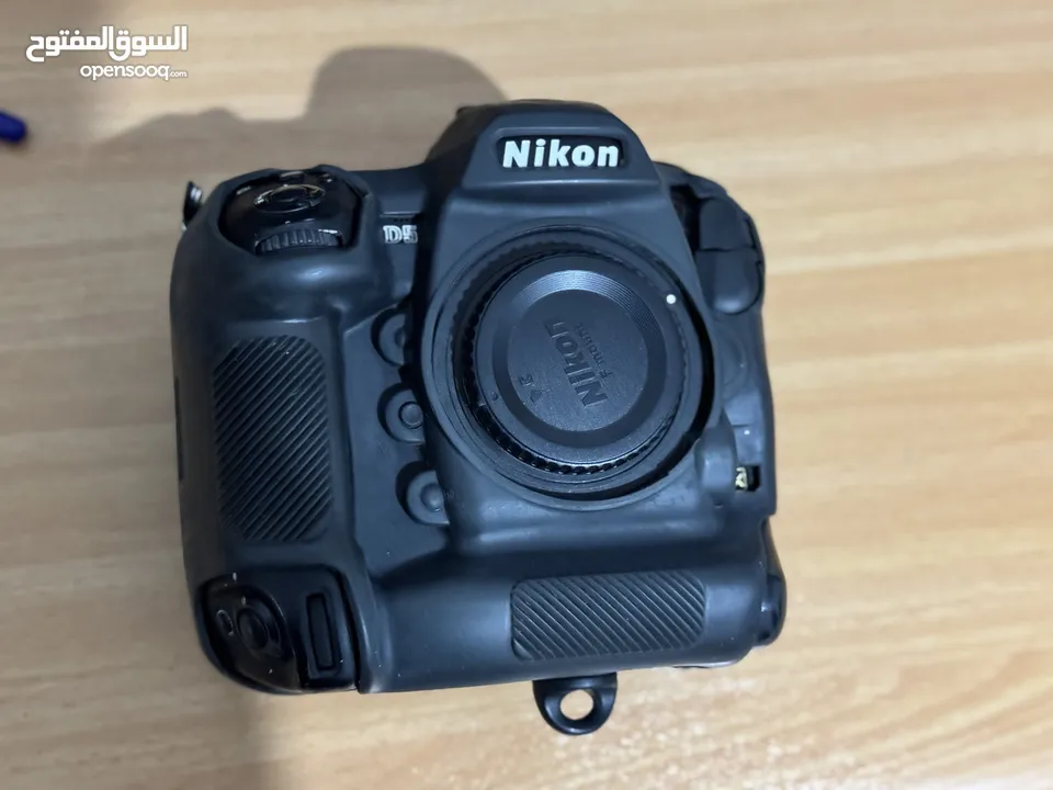 Nikon D5+2 battery and dual charger 2 card