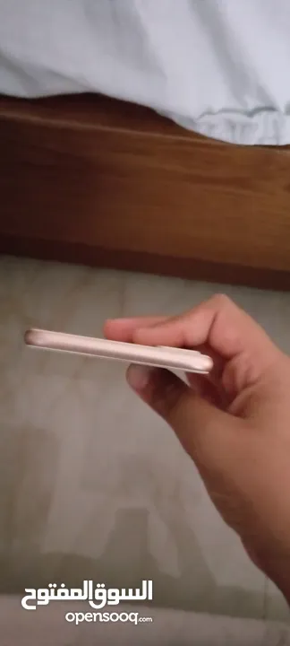 ايفون 8 بلس