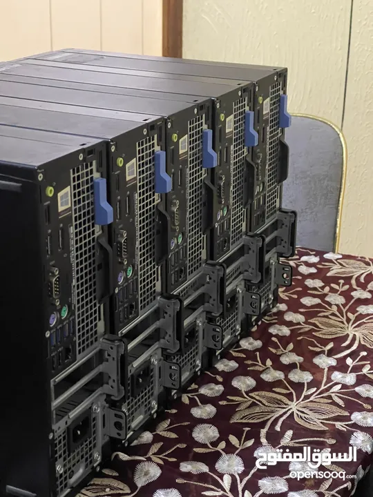 جهاز كمبيوتر مكتبي